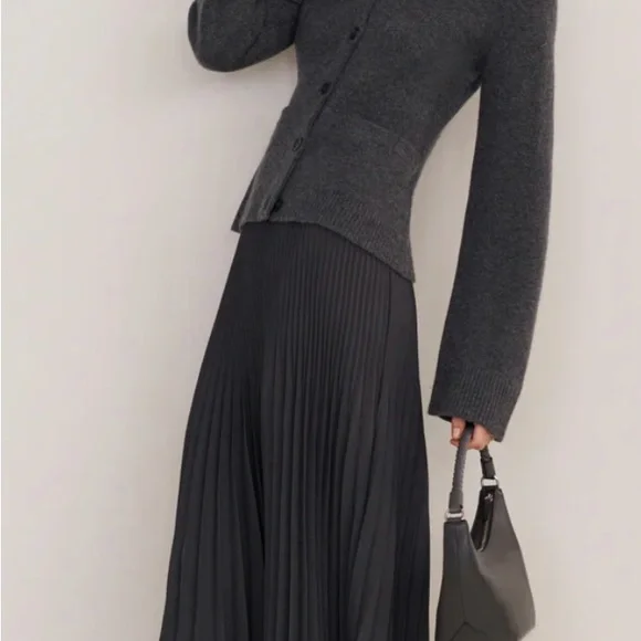 Jenni Kayne Pleated Skirt in Slate - Picture 3 of 3
